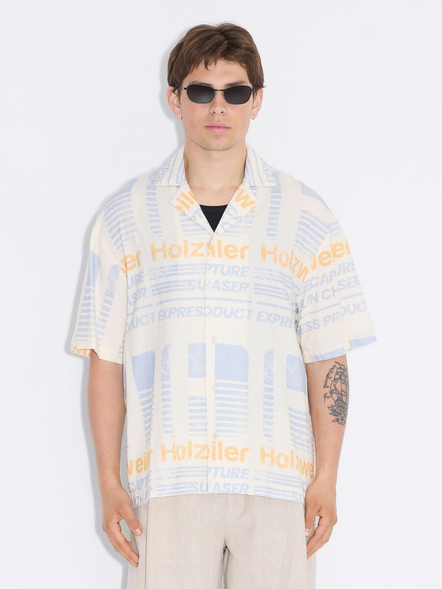 skjorta med pirtryck