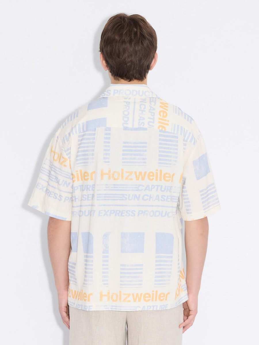 skjorta med pirtryck